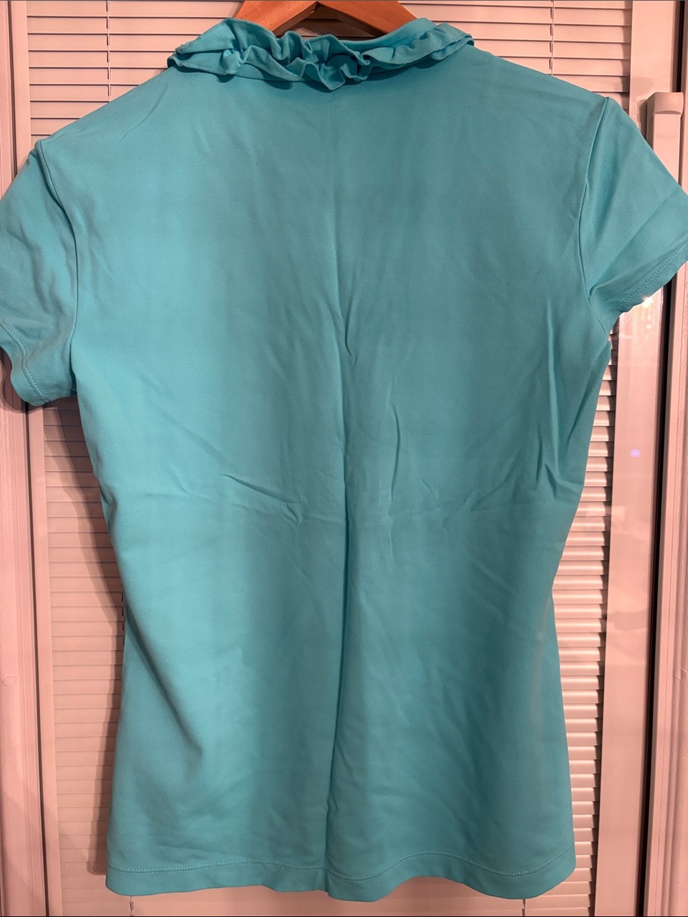 Lilly Pulitzer Ruffled V-Neck Short Sleeve Top - Turquoise Size S - Picture 3 of 3
